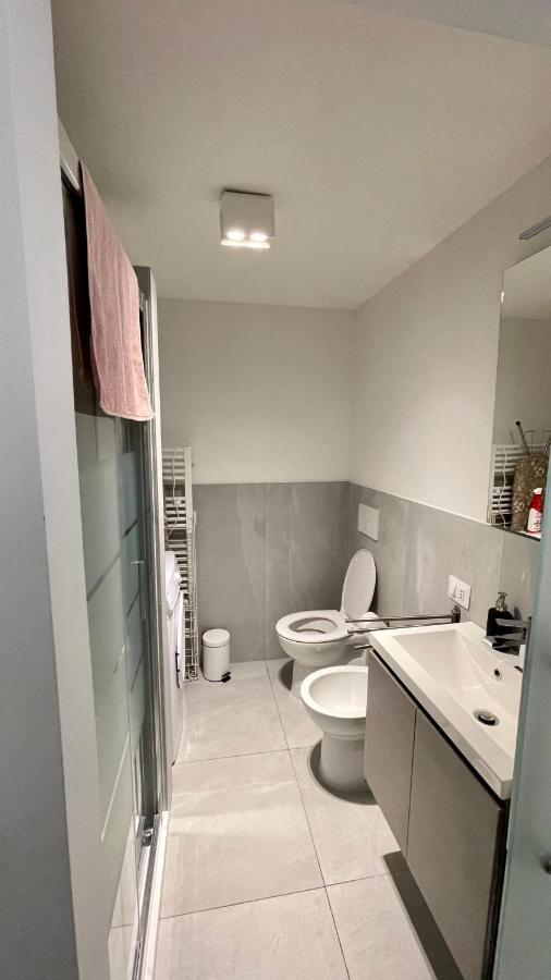 Ferienwohnung Eleganza Del Riccio Parma Exterior foto